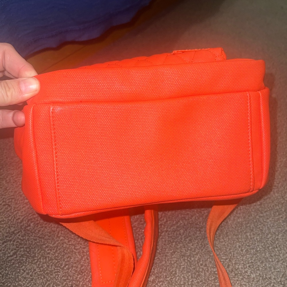 LUG Volley Mini Matte Luxe VL Backpack - Papaya NWT (with very minor defects) - Picture 10 of 15